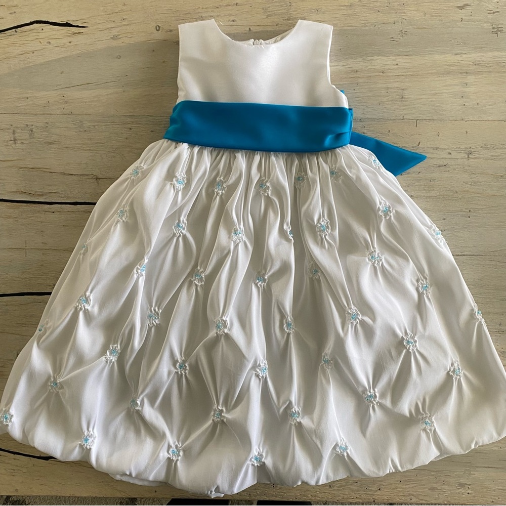 Girls’ White & Blue Hand Beaded Tulle Lined Formal Flower Girl Dress - 3T 4T EUC